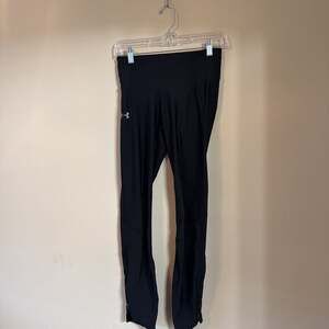 Under Armour Women's Black HeatGear Compression Leggings Size Small Workout Yoga
